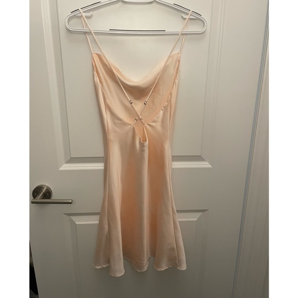 Must go before Jan 6th! Abercrombie & Fitch Satin Slip Dress Size XS - Picture 2 of 4